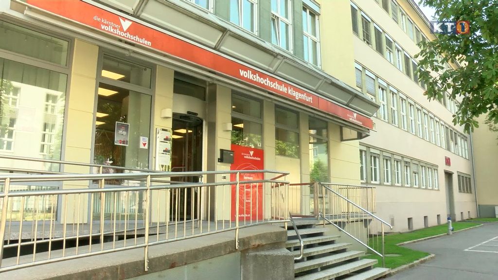 Das Gebäude der Kärntner Volkshochschule von außen